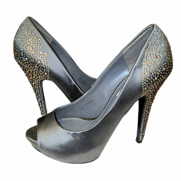 Steve Madden Women's Player Platform Peep Toe Stilettos - Size 8 - Picture 1 of 12